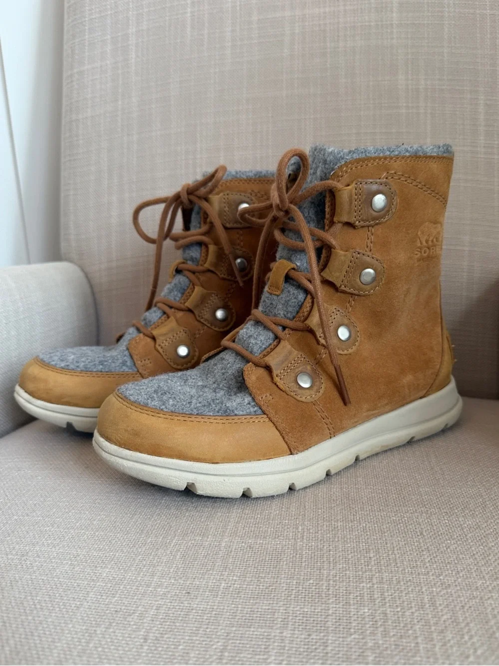 Sorel Women’s Explorer Joan Boots - Size 7